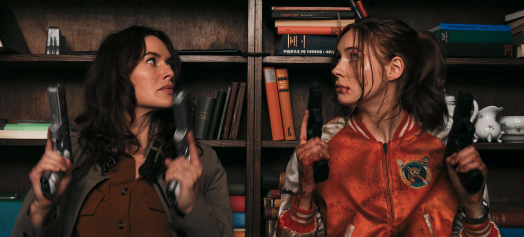 Gunpowder Milkshake': un cocktail explosivo y posmoderno de acción salvaje y feminismo combativo | Cine y Televisión | LOS40