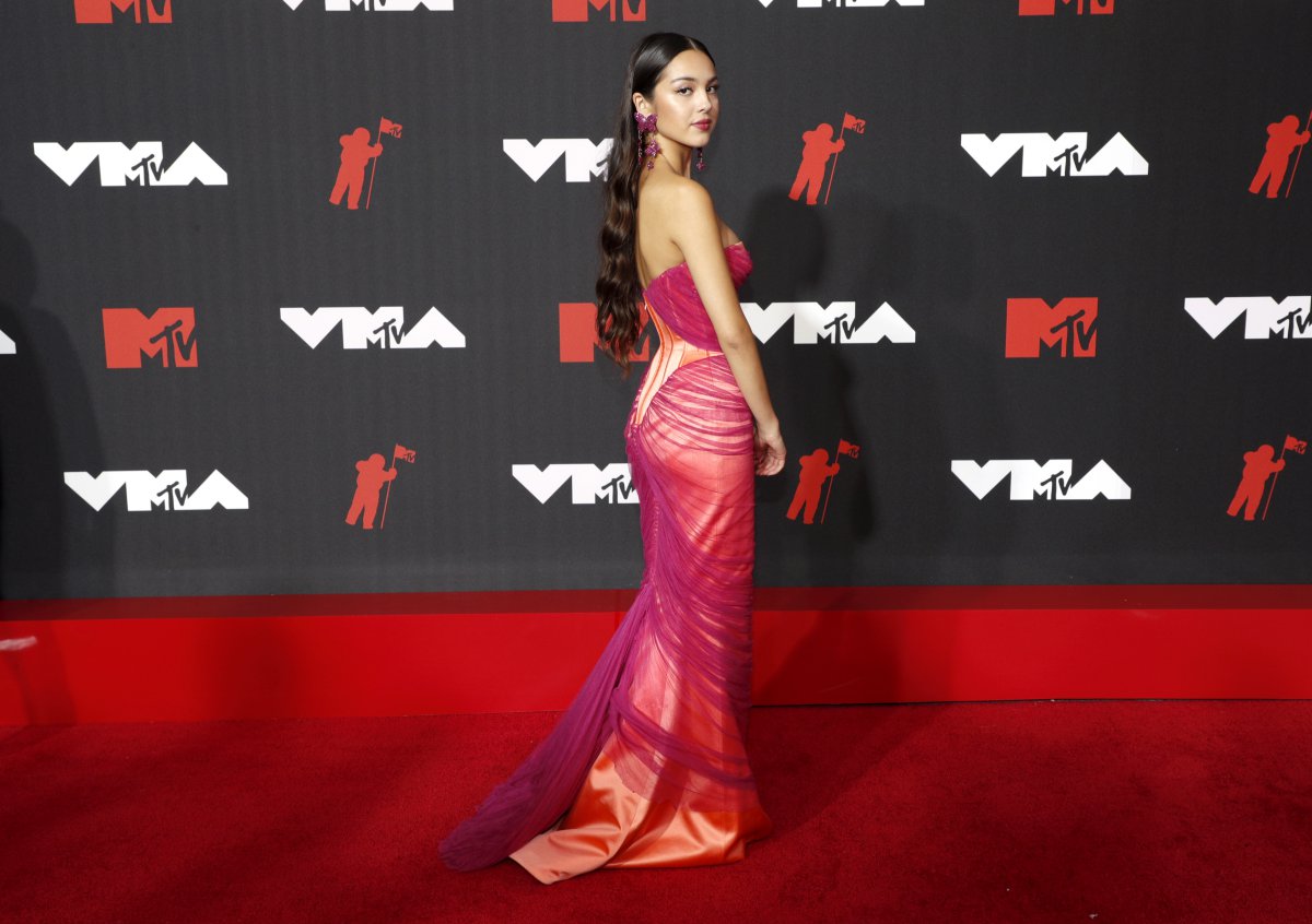 Hombre rico vistazo A nueve MTV VMAs 2021: Olivia Rodrigo, Megan Fox, Lil Nas X y Doja Cat arrasan en  la alfombra roja de los MTV VMAs 2021 | Fotogalería | Moda y Belleza | LOS40
