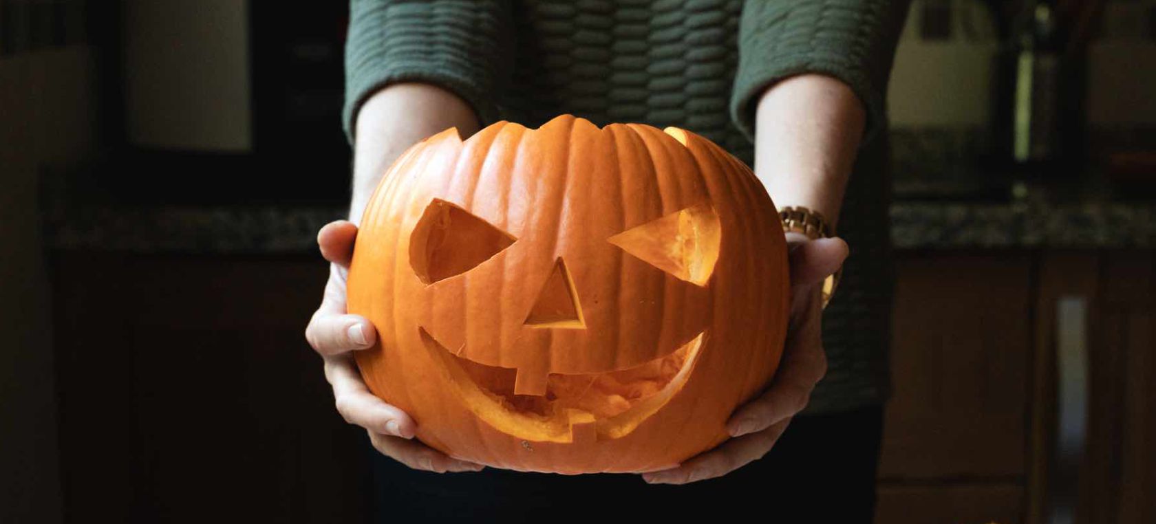 Prepara tu calabaza de Halloween: instrucciones para vaciarla, decorarla y  conservarla | Big bang | LOS40