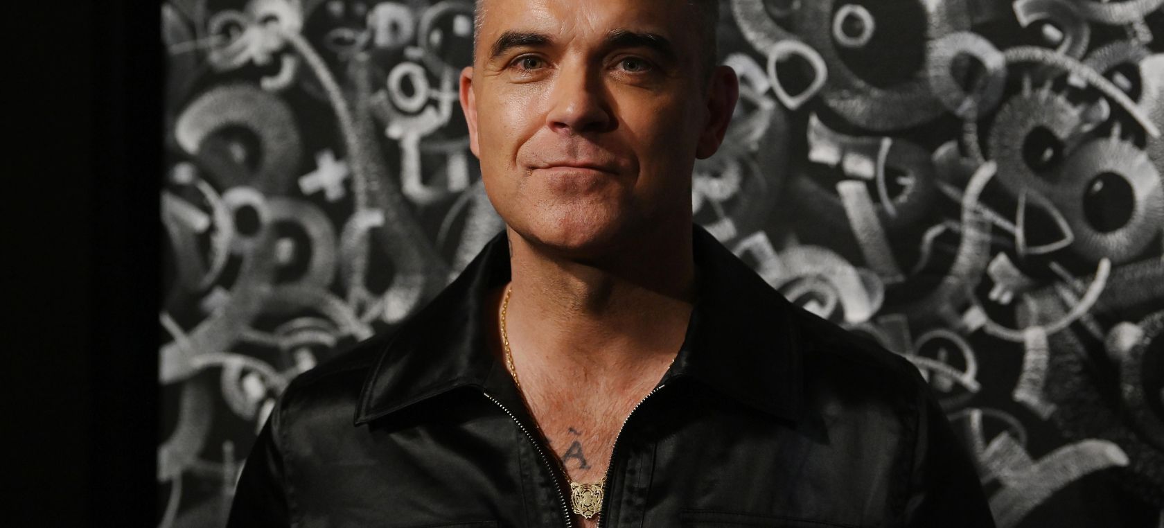 Robbie Williams anuncia 'XXV', el disco con el que celebra sus 25 años como  solista | LOS40 Classic | LOS40