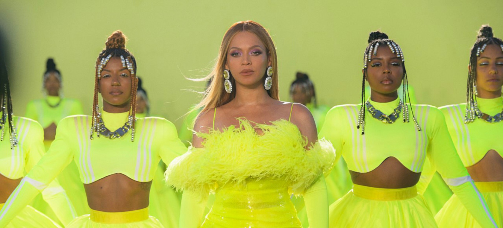 Beyoncé se convierte en la nueva portada de British Vogue y da pistas sobre  su nuevo disco | Música | LOS40