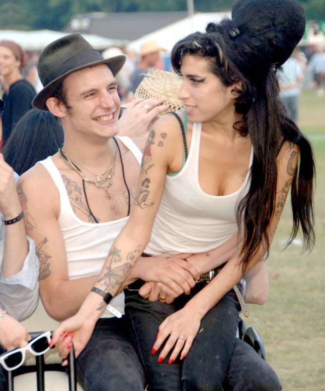 Amy Winehouse y Blake Fielder-Civil en 2007.
