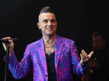 Los propósitos de Robbie Williams para 2023: dos nuevos álbumes y un hotel de lujo en Dubai 