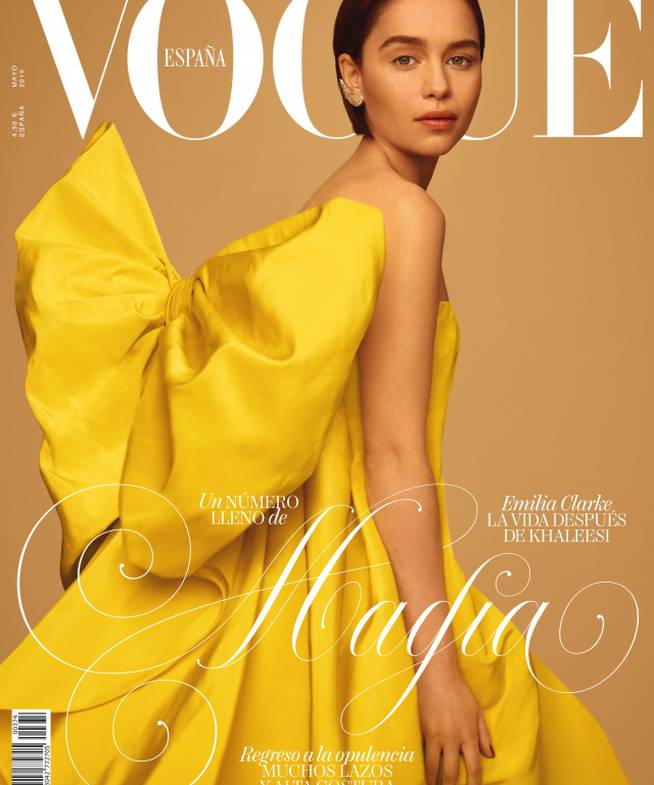 Emilia Clarke protagoniza la portada del número de mayo en Vogue España