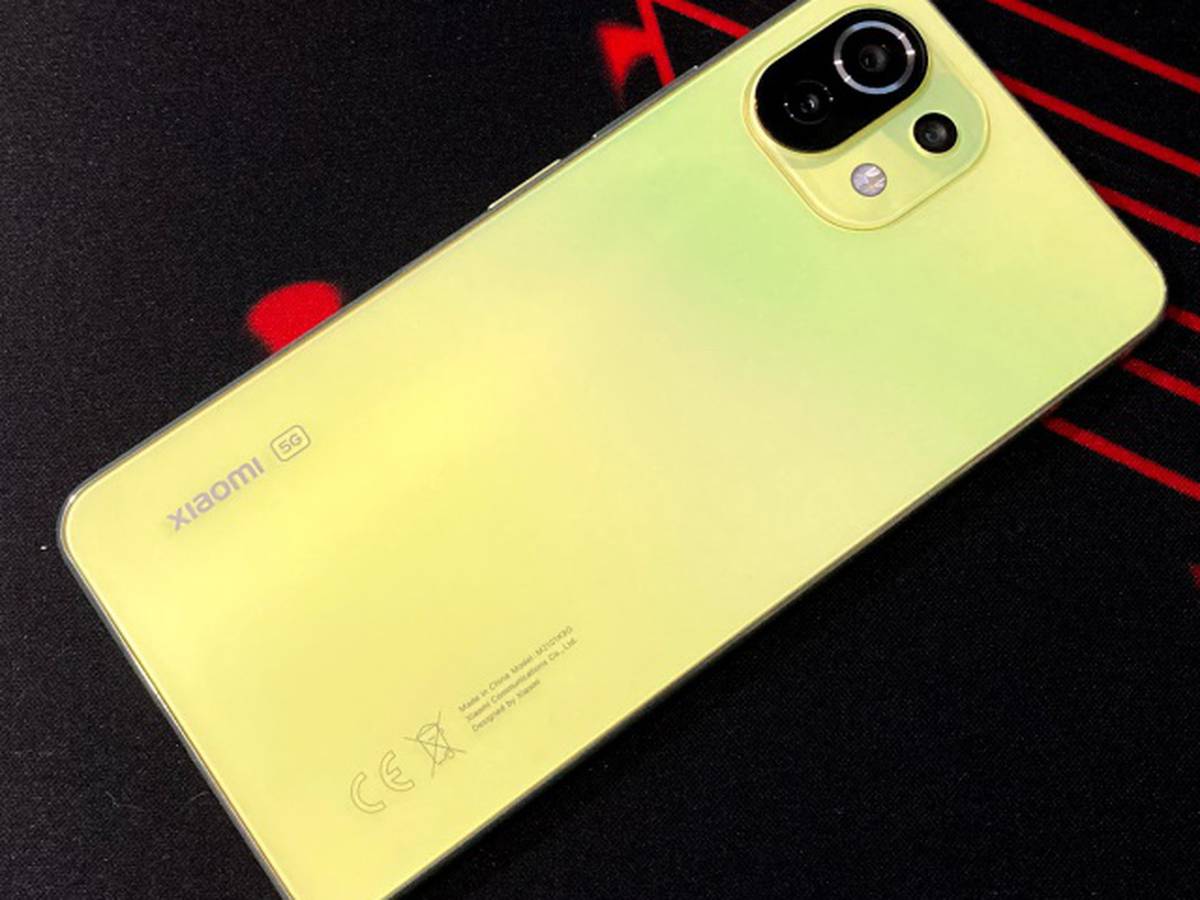 Xiaomi Mi 11 Lite 5G: el más juvenil de toda la familia se
