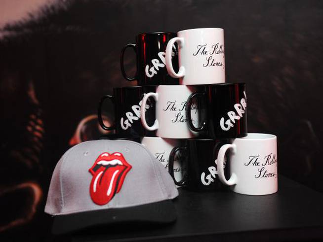 Merchandising de The Rolling Stones. / Foto: Dave J Hogan/Getty Images.