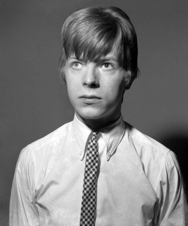 David Bowie en 1966 ya sufría anisocoria.