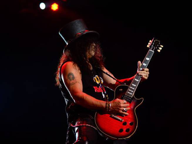 El guitarrista Slash. / Foto: EDUARDO VALENTE/AFP via Getty Images.