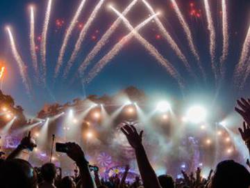 Arranca el Tomorrowland más grande de todos los tiempos (¡y se puede ver en directo!)