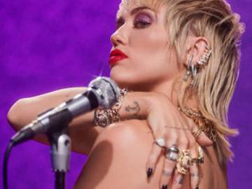 Todas las actuaciones de la Super Bowl 2021: de The Weeknd a Miley Cyrus, pasando por Christina Aguilera