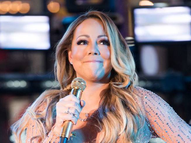 Mariah Carey durante su perfomance en Times Square para el año nuevo 2017, el 31 de diciembre de 2016.