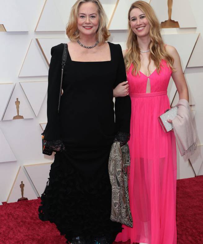 Cybill Sheperd y su hija acudieron juntas a los Premios Oscar 2022.