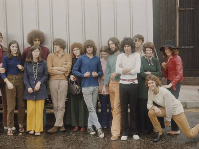 Miembros del grupo Ibex posando en 1969, con Freddie Mercury incluido.