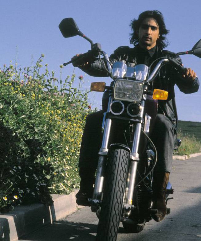 Antonio Flores en una moto