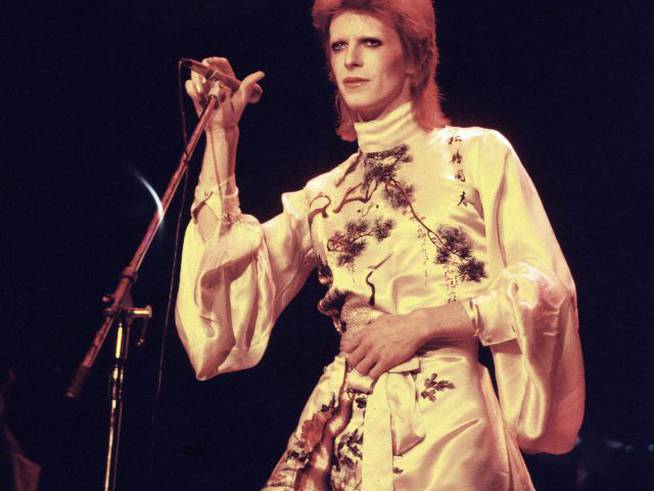 Davis Bowie, artista que más vinilos ha vendido en el siglo XXI