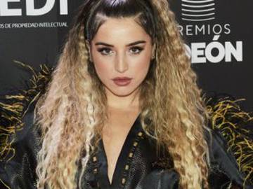 La ausencia de mujeres latinas en los Billboard Music Awards cabrea a Lola Índigo