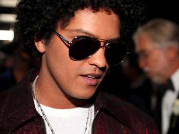 Bruno Mars se une al debate sobre las nominaciones a los Grammy 2021 en los que no actuará The Weeknd