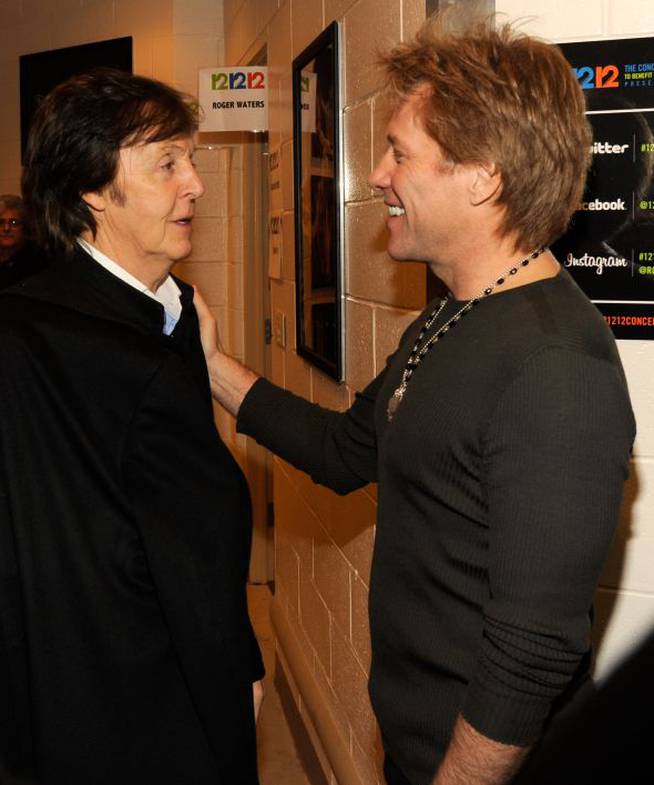 Paul McCartney y Bon Jovi en Nueva York de 2012.
