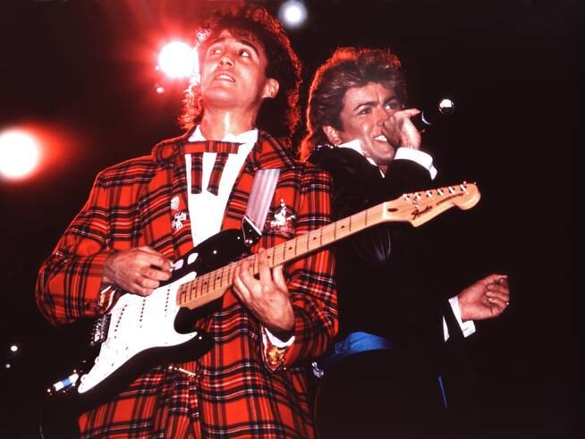 Andrew Ridgeley y George Michael, miembros de Wham!, en 1984.