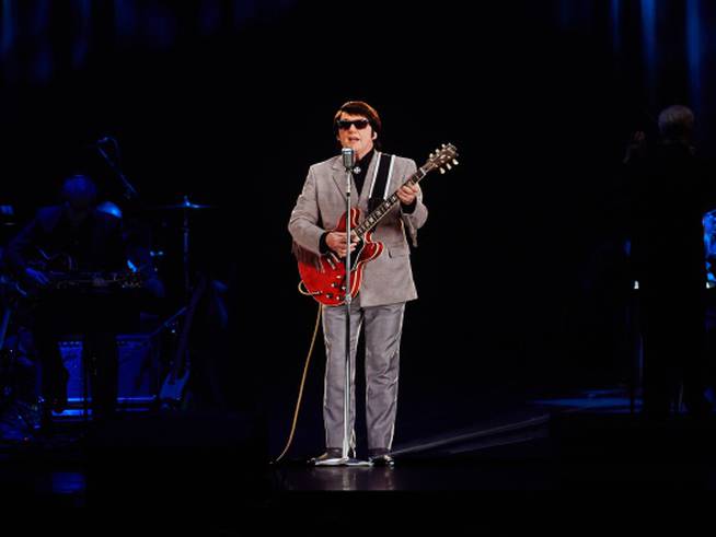 Un holograma de Roy Orbison, en concierto. Durante la gira The Hologram UK Tour en el Eventim Apollo de Londres en abril de 2018.