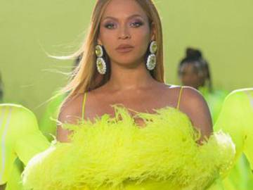 Beyoncé se convierte en la nueva portada de British Vogue y da pistas sobre su nuevo disco