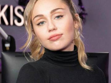 Miley Cyrus actuará en el Primavera Sound 2019 para sustituir a Cardi B