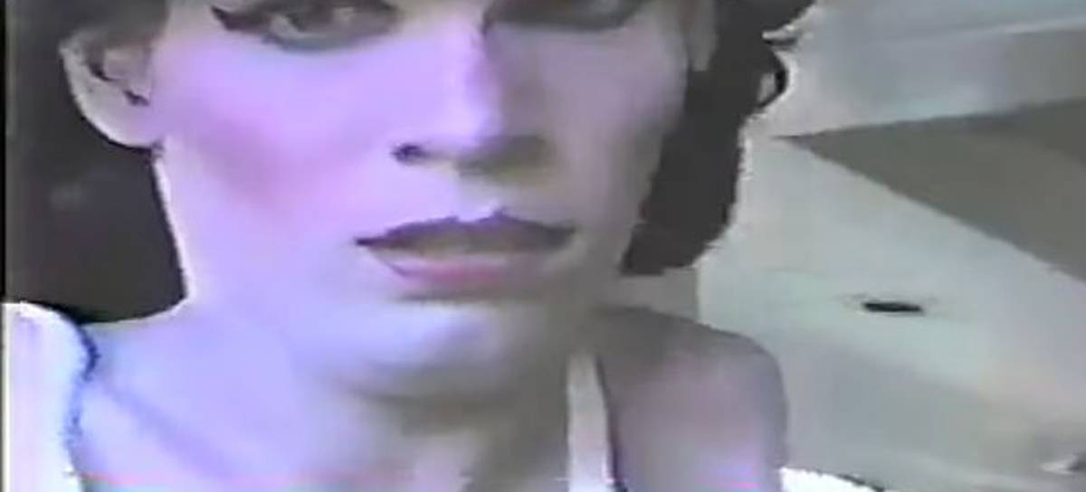 Fallece Sandie Crisp, la protagonista del viral de terror Obedece
