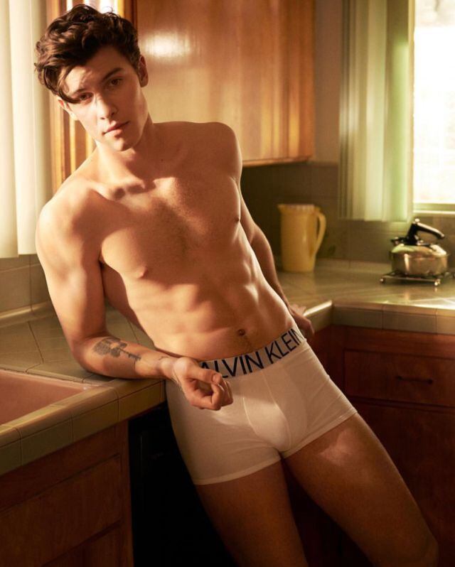 Parejas en ropa discount interior calvin klein