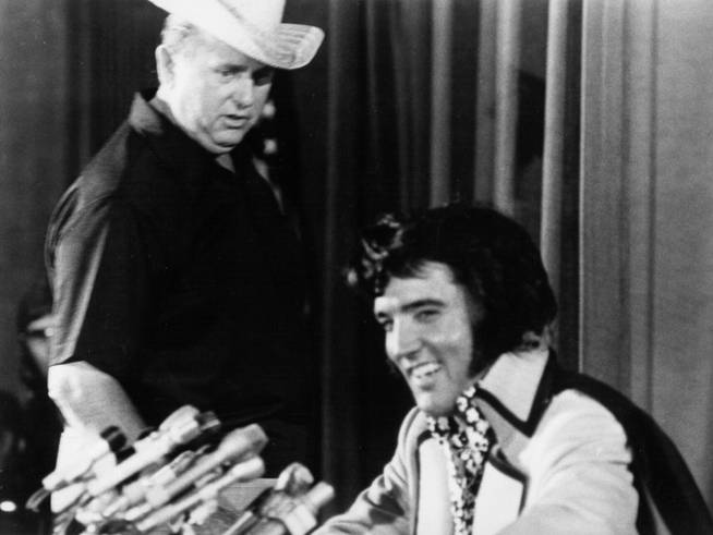Tom Parker y Elvis Presley