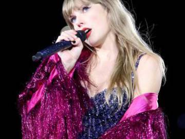 Un fan de Taylor Swift se convierte en guarda de seguridad para asistir a su concierto