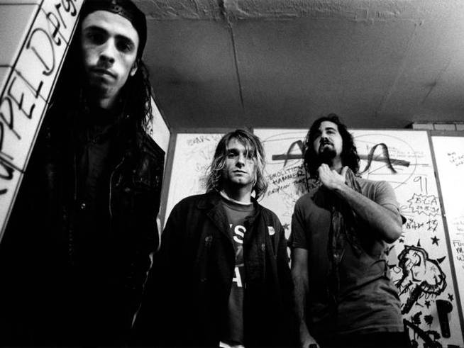 Dave Grohl, Kurt Cobain y Krist Novoselic, de Nirvana.