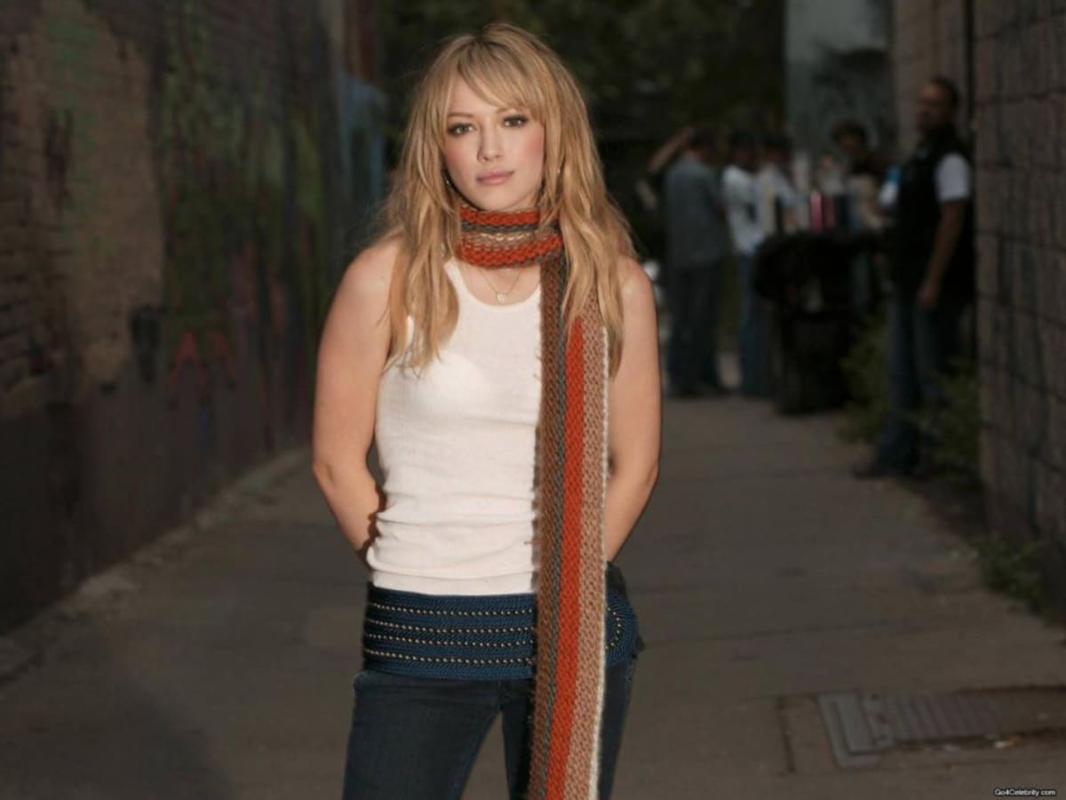 También de Disney salió Hilary Duff, que con su debut Metamorphosis y sus 15 añitos se colocó en lo más alto de las listas norteamericanas.