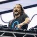 Steve Aoki se encuentra con uno de sus fans más especiales