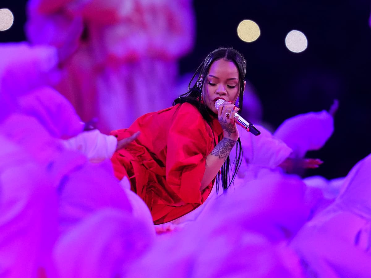 Rihanna no está "oxidada": regresa a los escenarios como invitada del concierto de Jay-Z en Nueva York