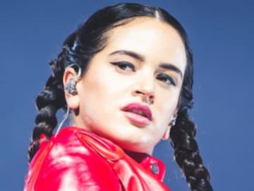 Rosalía y Cardi B se unen en el rémix de ‘Despechá’