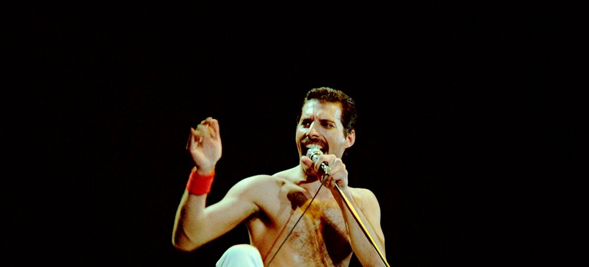 Freddie Mercury en el concierto en Montreal