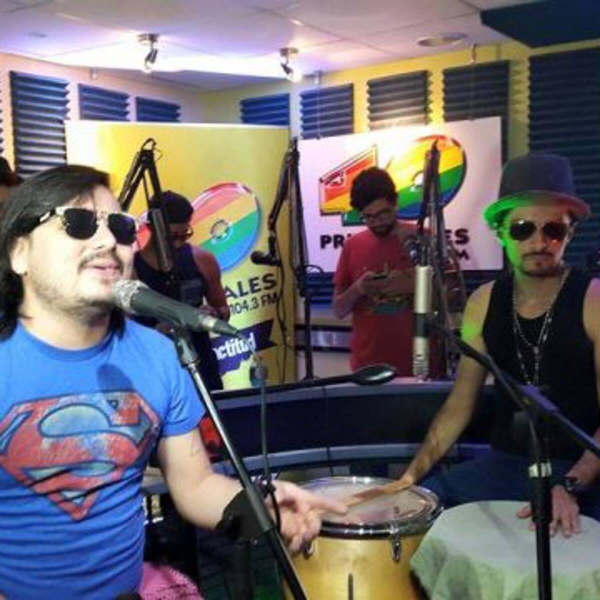 #Básico40: Los Ajenos