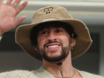 Bad Bunny se rinde a ‘Ultra solo’ y a ‘Mi bebito Fiu Fiu’