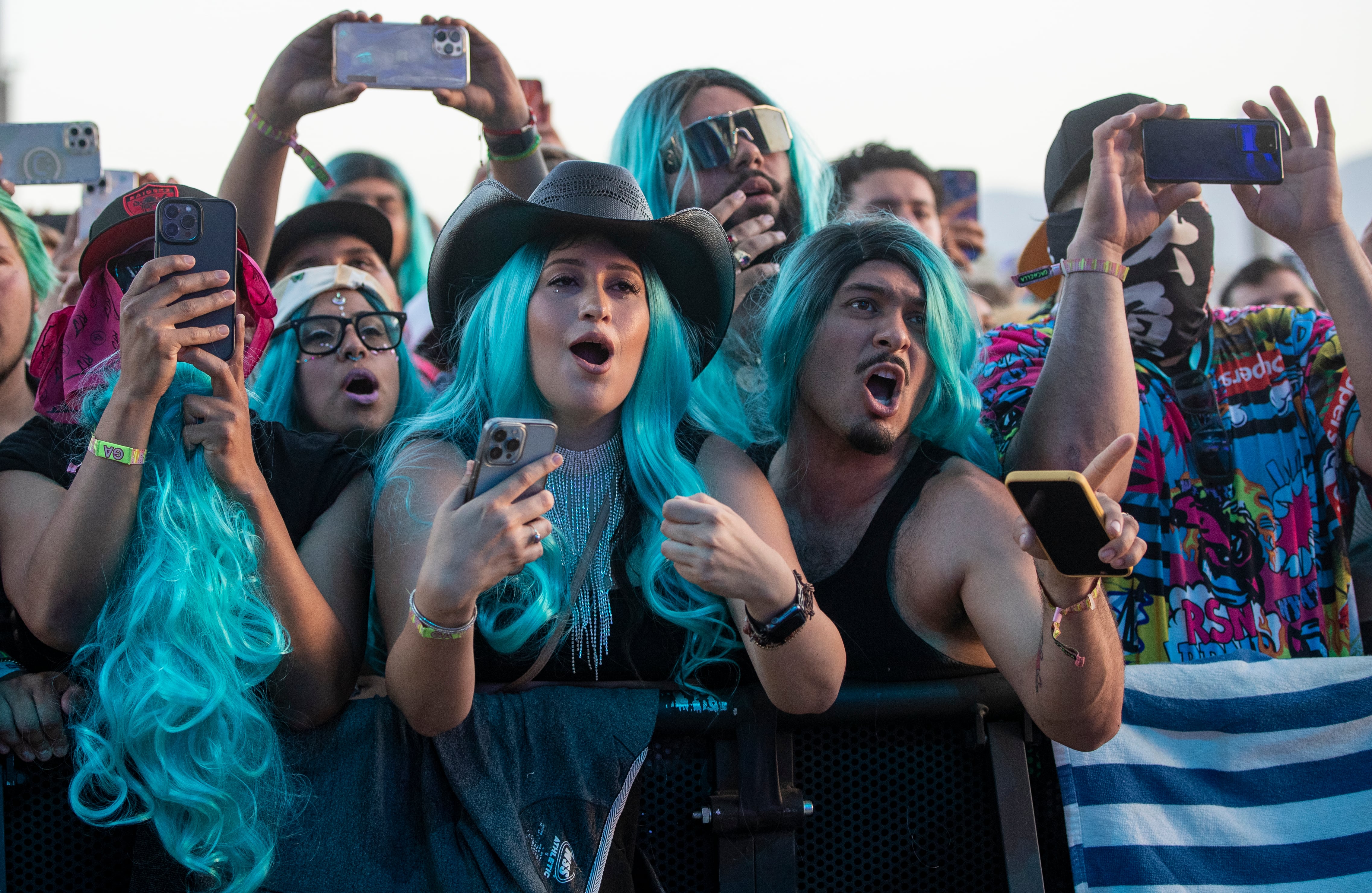 Fans en el concierto de Karol G.