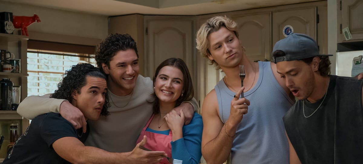 Imagen promocional de la primera temporada de 'Off Campus' cedida por Prime Video