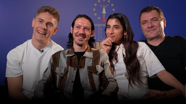 Patrick Criado, Marcel Borrás, Carolina Yuste y Alex Brendemühl en su entrevista por 'La Canción' para LOS40. / LOS40