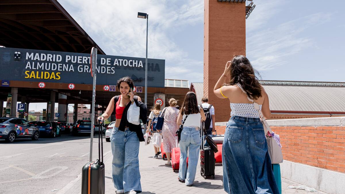 ¡Aprobado el Verano Joven 2026! Cuándo empieza, quién puede beneficiarse y cómo solicitar los descuentos