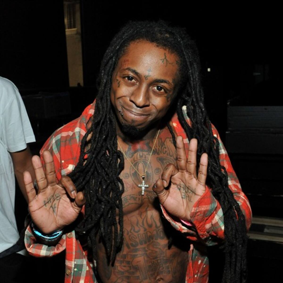 Lil Wayne es dado de alta del hospital