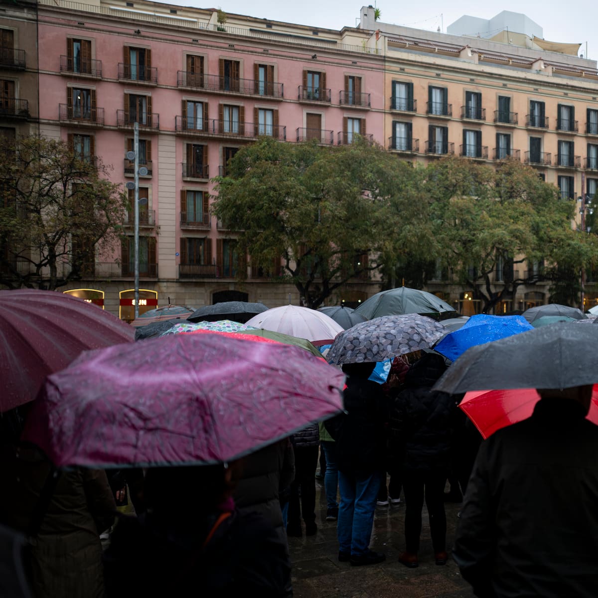 Cambio en el tiempo esta semana: llega la lluvia con avisos en 4 comunidades, según la Aemet