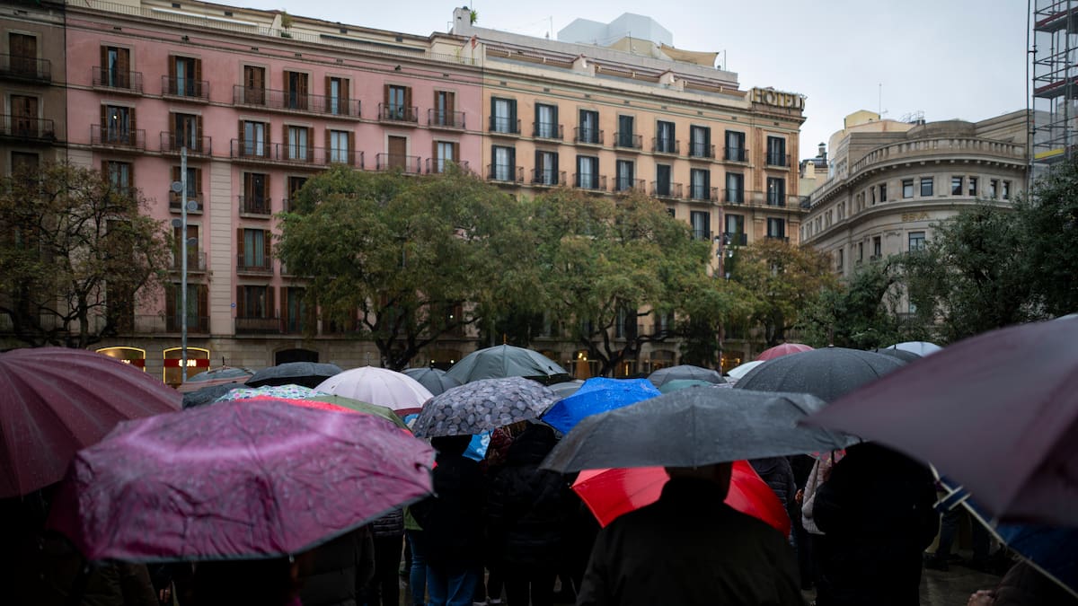 Cambio en el tiempo esta semana: llega la lluvia con avisos en 3 comunidades, según la Aemet