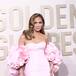Jennifer Lopez y Brie Larson protagonizan uno de los momentos más emotivos de los Globos de Oro 2024 y no precisamente sobre el escenario
