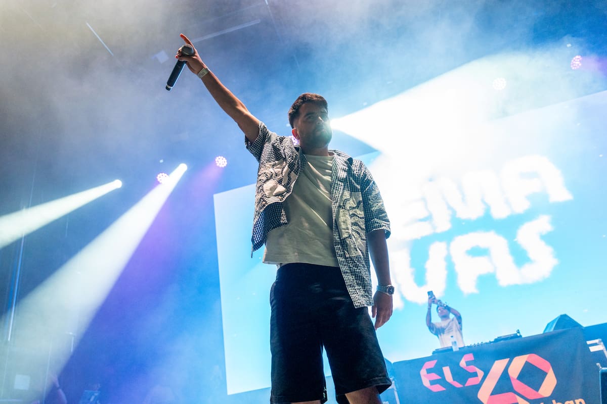 Chema Rivas estuvo representando a los artistas andaluces de la escena urbana sobre el escenario de ELS40 Urban Party XXL. ¡Pura vibra y energía!
