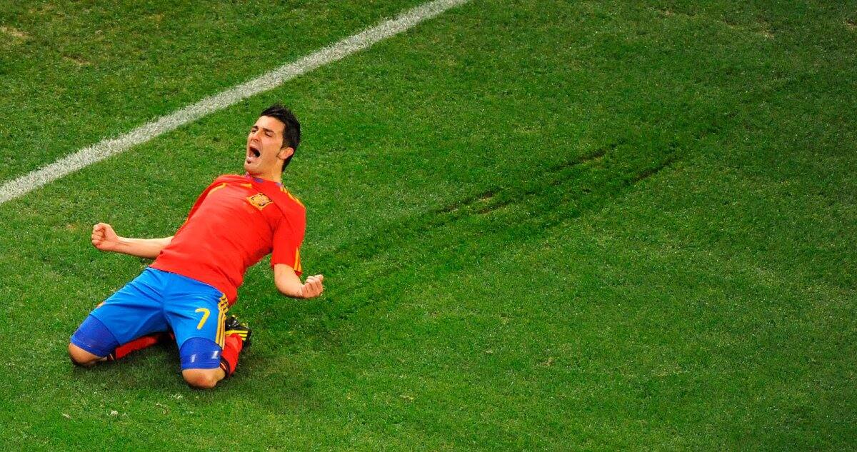 El marcador de mundiales en este momento estaría 11 para el viejo continente a 9 del continente Americano, 5 copas Brasil , 2 copas Argentina , 2 copas Uruguay , Alemania 4 copas , Italia 4 copas , Inglaterra 1 , Francia 1 copa y España 1 copa.