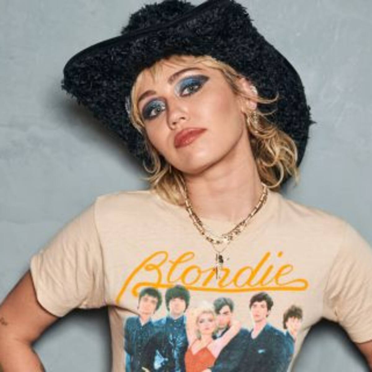 Miley Cyrus confesó que quiere besar a Harry Styles