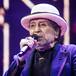 Joaquín Sabina dedica una de sus canciones en directo a los televisivos Iñaki López y Andrea Ropero
